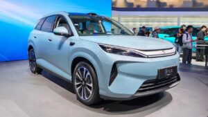 Read more about the article New-Gen BYD Atto 3 Revealed at Beijing Auto Show 2026 with 630km Range, Flash Charging