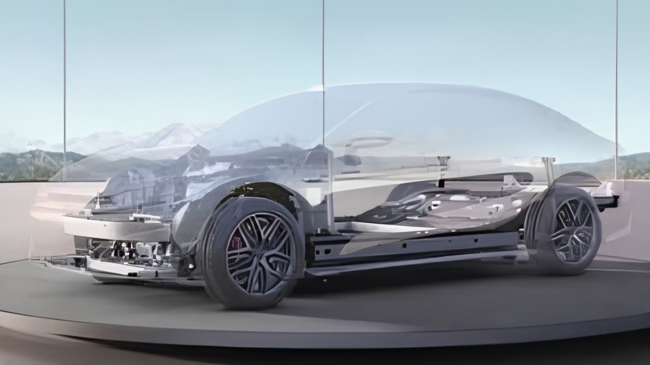 You are currently viewing BYD Da Han Introduce Massive 725.9 kg Battery for 102.3 kWh and 1,008 km Range