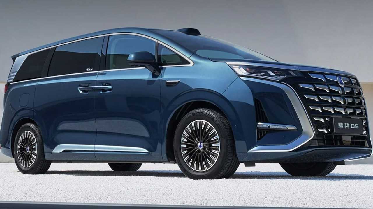 You are currently viewing BYD Denza D9 Introduce New Variant with 1480 km Range & Flash Charging