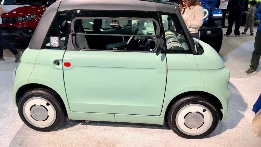 Fiat Ultra-Compact Topolino EV Exterior